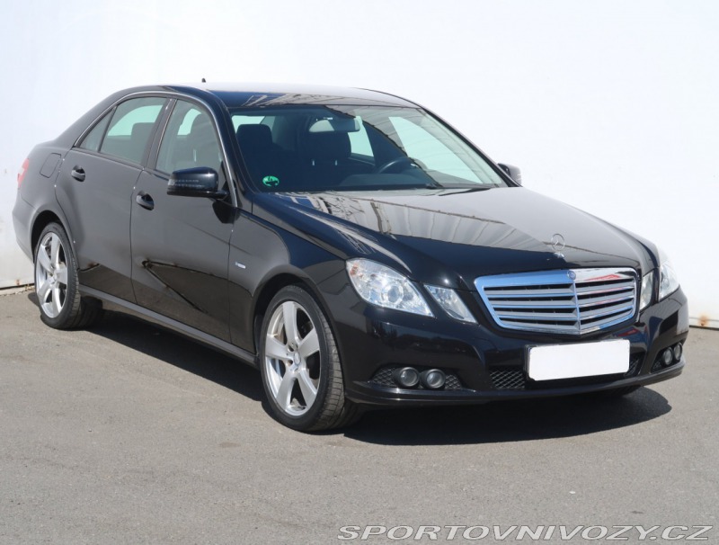 Mercedes-Benz E E 350 CGI