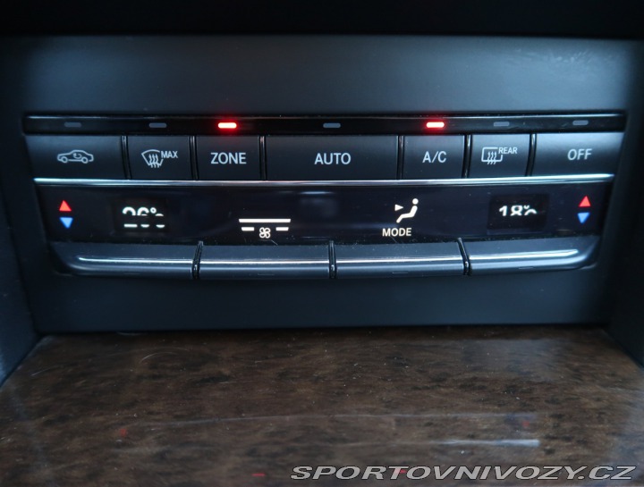 Mercedes-Benz E E 350 CGI 2010