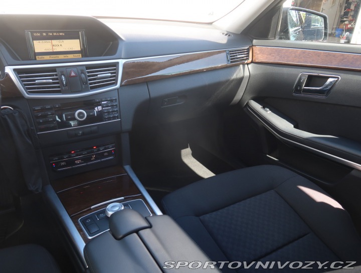 Mercedes-Benz E E 350 CGI 2010