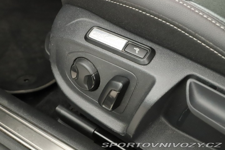 Volkswagen Arteon R-line 2.0 TDI 4Motion 2021