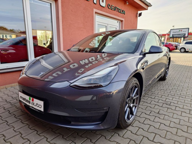 Tesla Model 3 Long Range Dual Motor 366