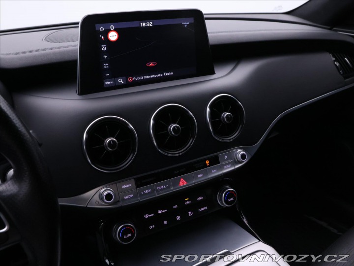 Kia Stinger 3,3 T-GDi 269kW GT DPH CZ 2019