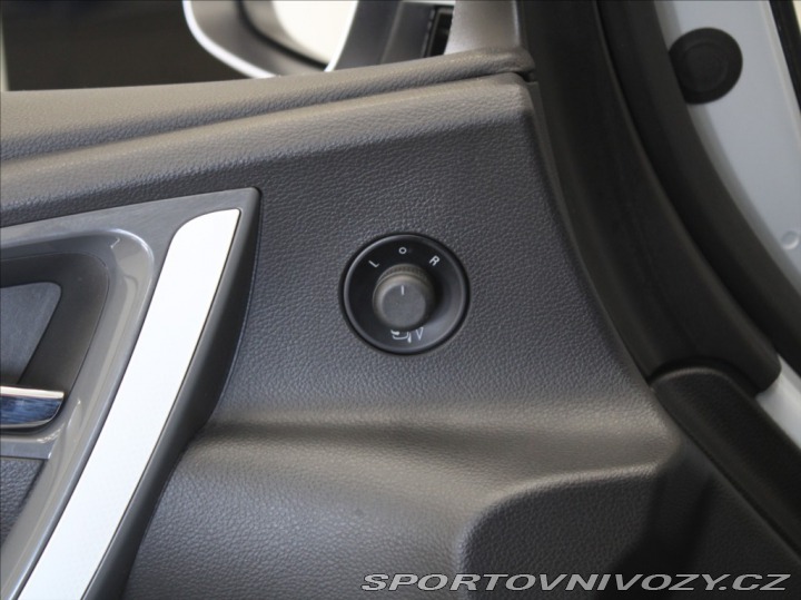 Opel Astra 1,6 Turbo 132kW GTC 2xSad 2012