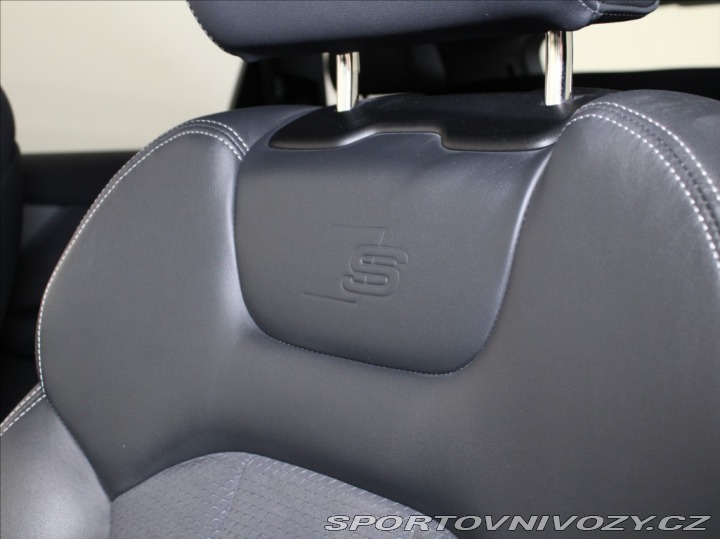 Audi Ostatní modely Q7 3,0 50TDi S-Line 44tkm. Č 2023