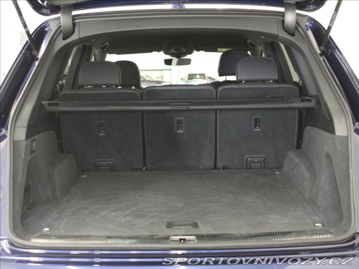 Audi Ostatní modely Q7 3,0 50TDi S-Line 44tkm. Č 2023