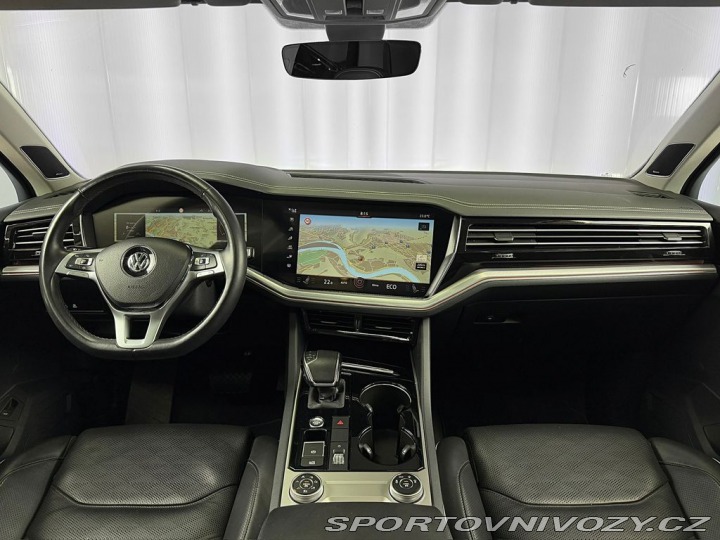 Volkswagen Ostatní modely Touareg 3.0 TDI 4MOTION R-LINE, M 2018