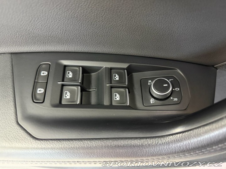 Volkswagen Ostatní modely Touareg 3.0 TDI 4MOTION R-LINE, M 2018