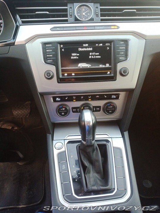 Volkswagen Ostatní modely Passat 2,0   TDI-comfortline, au 1800