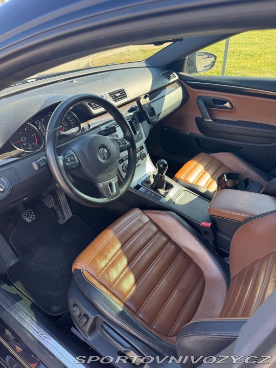 Volkswagen Ostatní modely Passat 2,0 2012