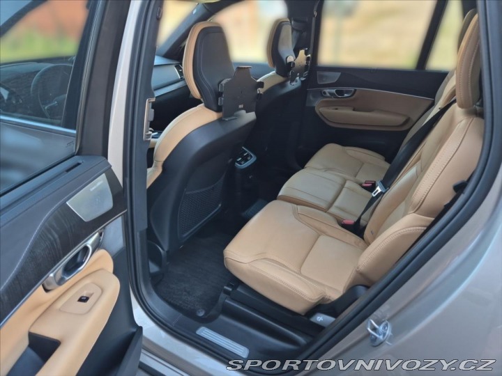 Volvo Ostatní modely XC90 2,0 T8 AWD RECHARGE 2023
