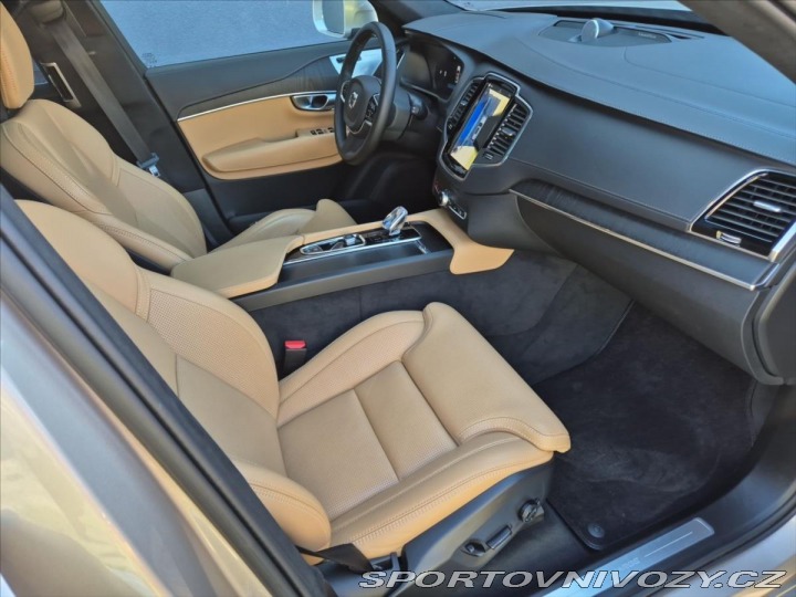 Volvo Ostatní modely XC90 2,0 T8 AWD RECHARGE 2023