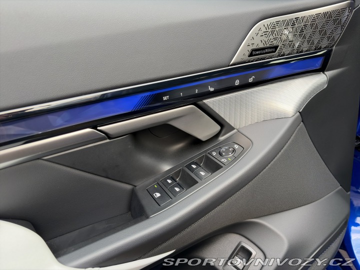 BMW M5 Touring 1800