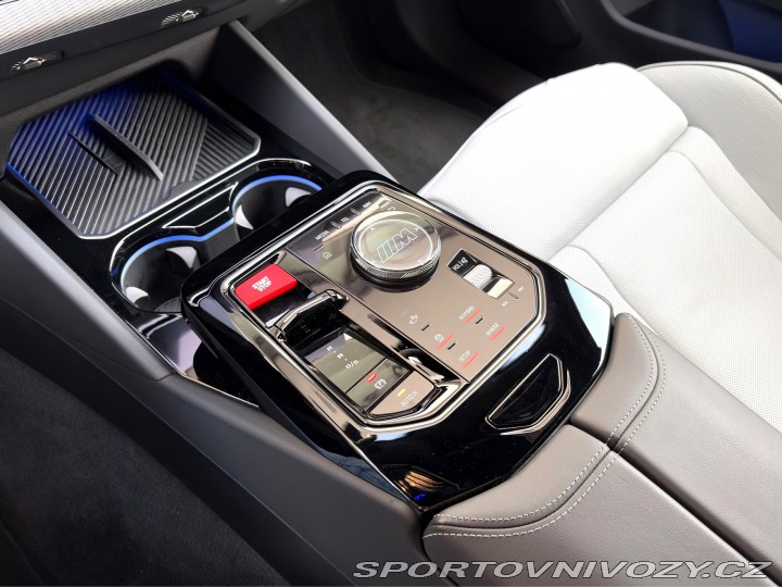 BMW M5 Touring 1800