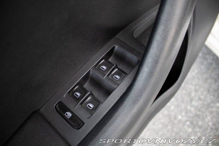 Škoda Octavia RS Combi  RS 2.0 TDI DSG / 1 2013