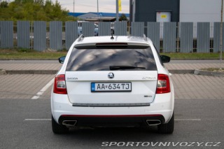 Škoda Octavia RS Combi  RS 2.0 TDI DSG / 1 2013