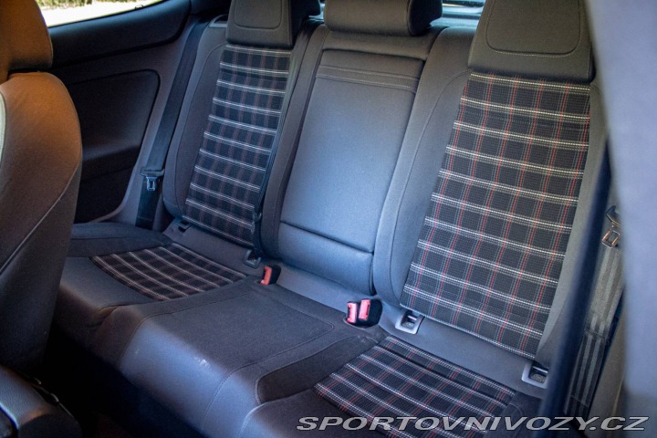 Volkswagen Golf 2.0 FSI GTI Turbo 2005