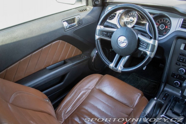 Ford Mustang 3.7 V6  AT5 227kW  USA / 2012