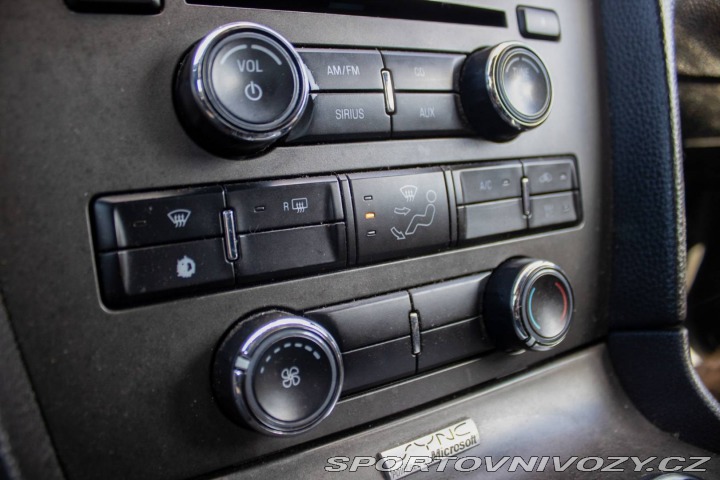 Ford Mustang 3.7 V6  AT8 227kW  USA / 2012