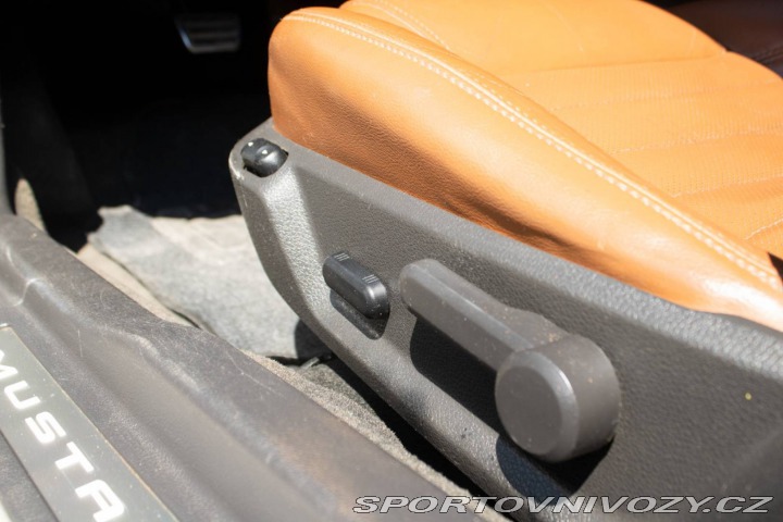 Ford Mustang 3.7 V6  AT8 227kW  USA / 2012