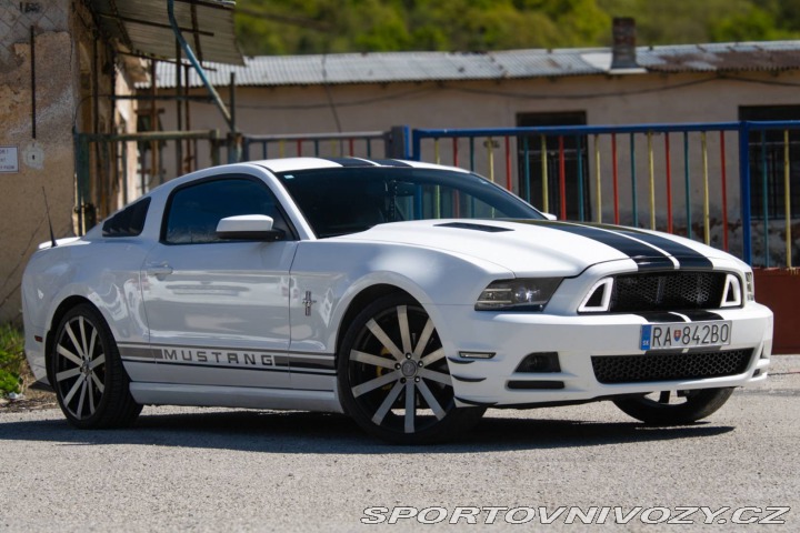 Ford Mustang 3.7 V6  AT5 227kW  USA / 2012