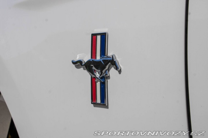 Ford Mustang 3.7 V6  AT8 227kW  USA / 2012