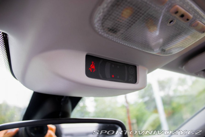 Peugeot 308 CC  2.0 HDi FAP Sport 103 2009