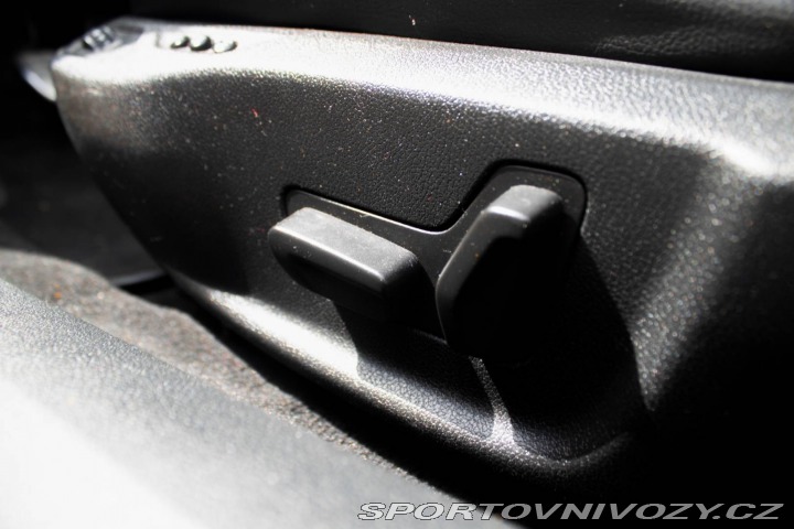 Peugeot 308 CC  2.0 HDi FAP Sport 103 2009