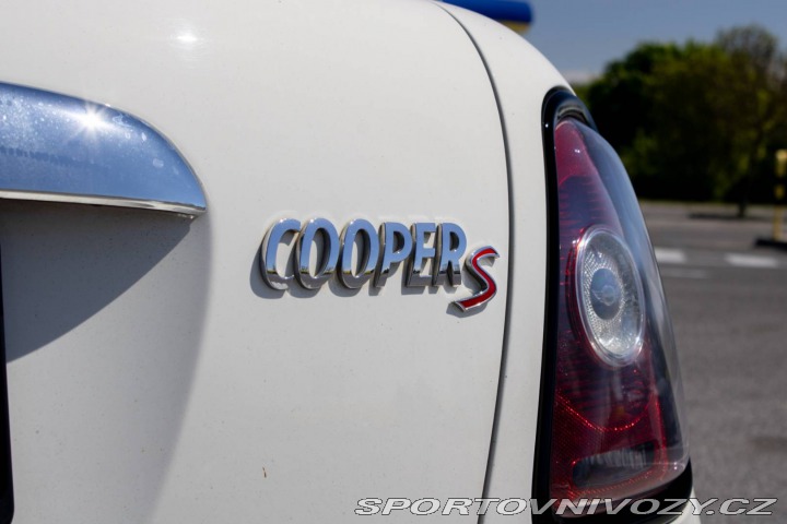 Mini Cooper S  1.6i 128kw, AT/6 / NA 2009