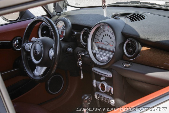 Mini Cooper S  1.6i 128kw, AT/6 / NA 2009