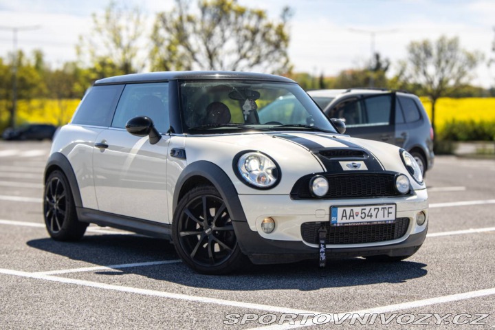 Mini Cooper S  1.6i 128kw, AT/6 / NA 2009