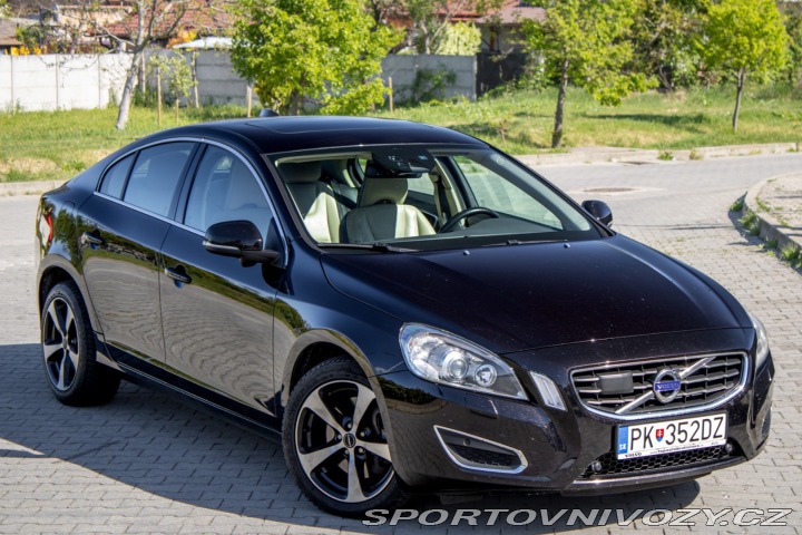 Volvo S60 T6 AWD Summum Geartronic 2010