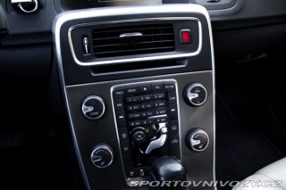 Volvo S60 T6 AWD Summum Geartronic 2010