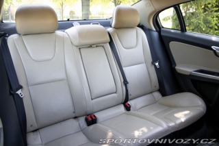 Volvo S60 T6 AWD Summum Geartronic 2010
