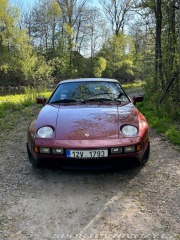 Porsche 928 S