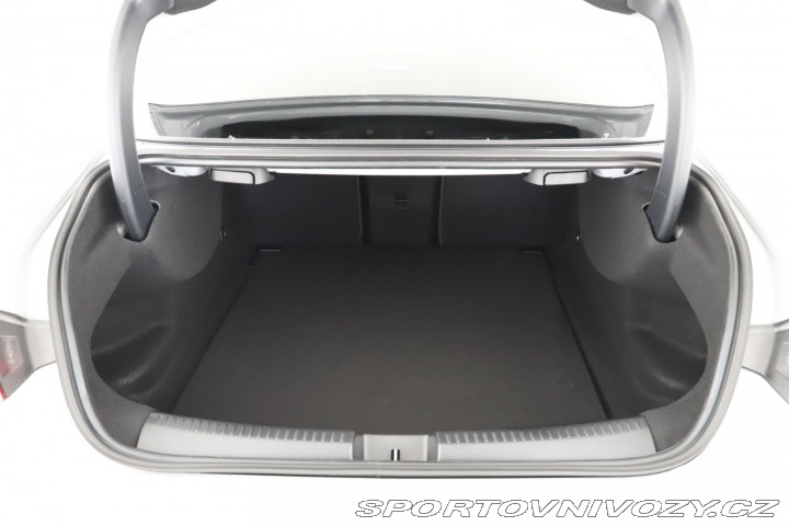 Mercedes-Benz CLA AMG 200 2025