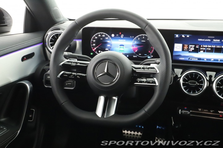 Mercedes-Benz CLA AMG 200 2025