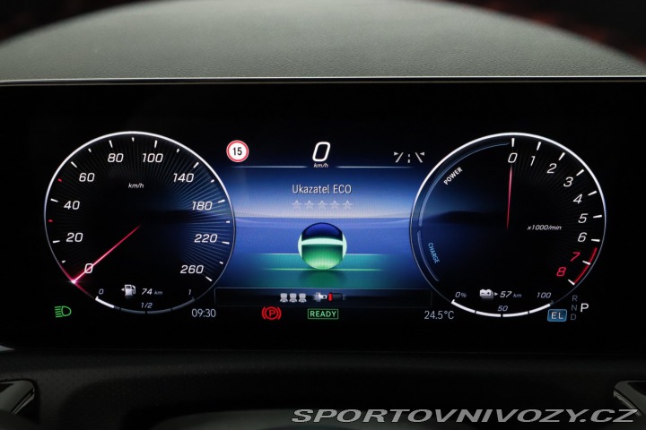 Mercedes-Benz A AMG Line A 250 e 2025