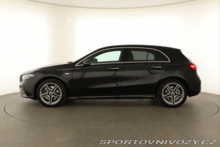 Mercedes-Benz A AMG Line A 250 e 2025