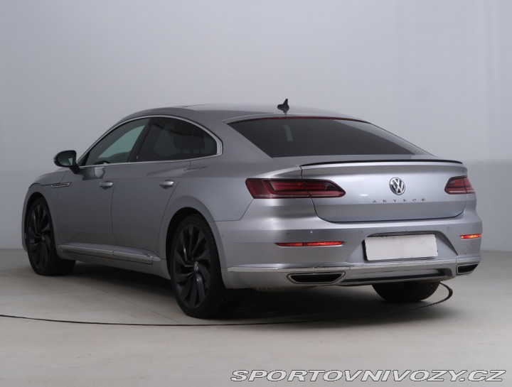 Volkswagen Arteon R-line 2.0 TSI 2019