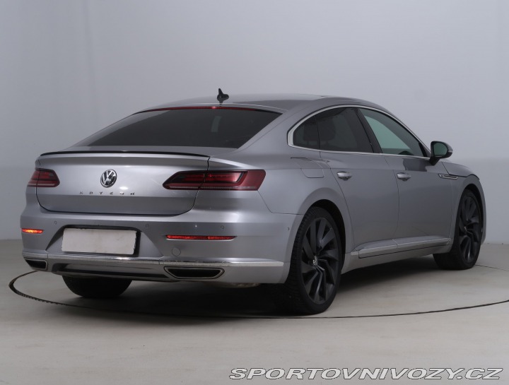 Volkswagen Arteon R-line 2.0 TSI 2019