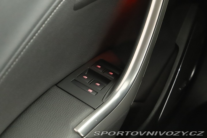 Opel Astra 2.0 CDTI 2012