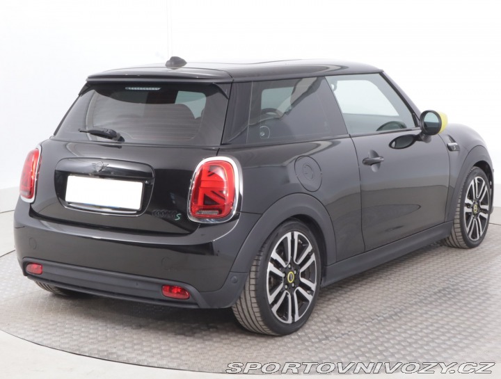 Mini Cooper Cooper SE 32 kWh 2021