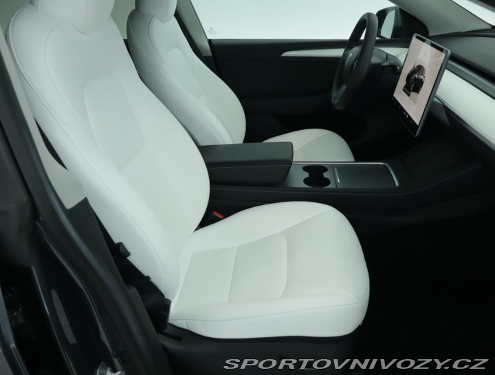 Tesla Model Y Long Range AWD 79kWh 2023
