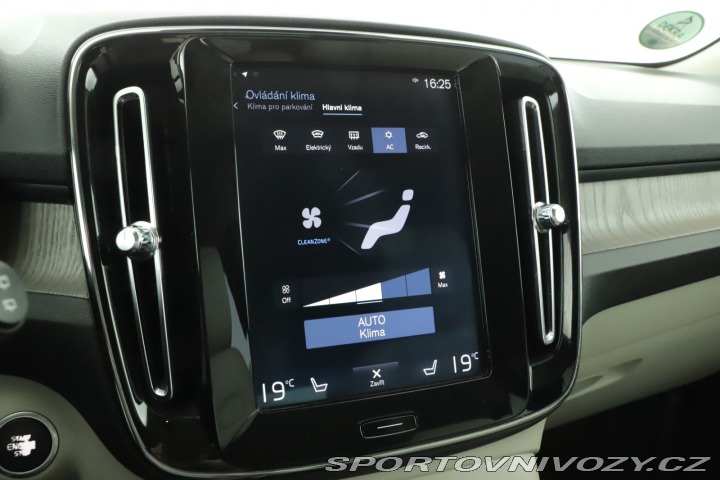 Volvo Ostatní modely XC40  T5 AWD 2020