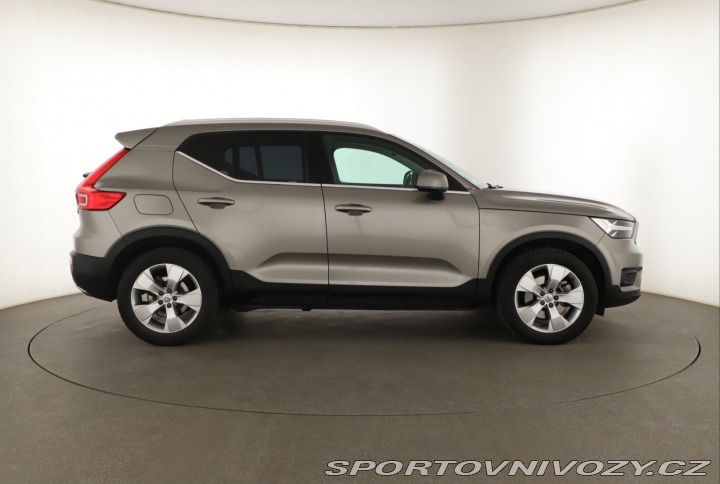 Volvo Ostatní modely XC40  T5 AWD 2020