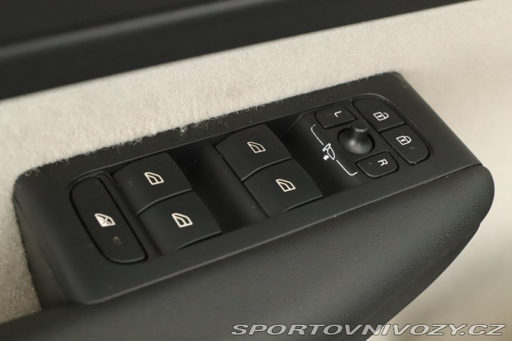 Volvo Ostatní modely XC40  T5 AWD 2020