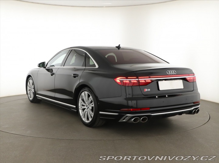 Audi S8 4.0 TFSI 2023