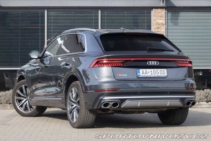 Audi SQ8 4.0 TFSI quattro tiptron 2021