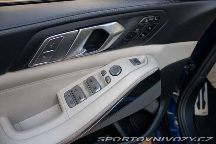 BMW X7 4.4 V8 390kw xDrive 2021 2021