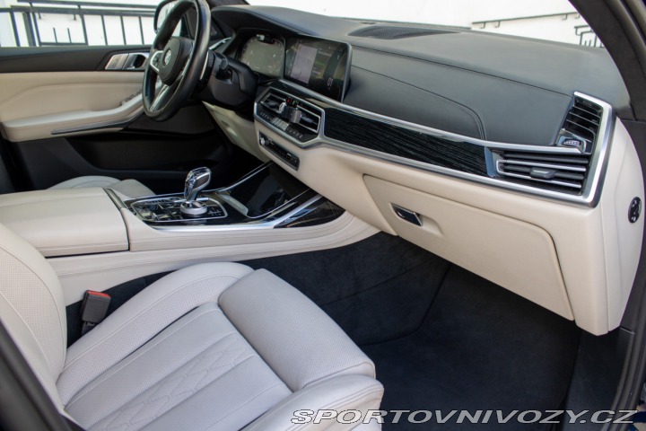 BMW X7 4.4 V8 390kw xDrive 2021 2021